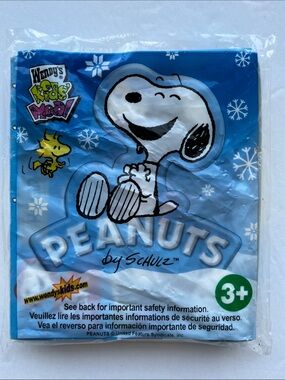 Peanuts Holiday Gift Set Wendy’s Kids Meal Activity Set Vintage